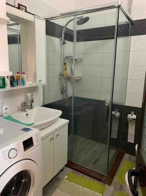 Beautiful Sea View Apartment Durres Bagian luar foto