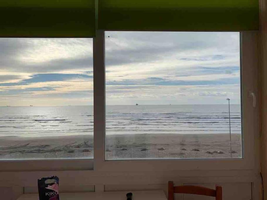Beautiful Sea View Apartment Durres Bagian luar foto